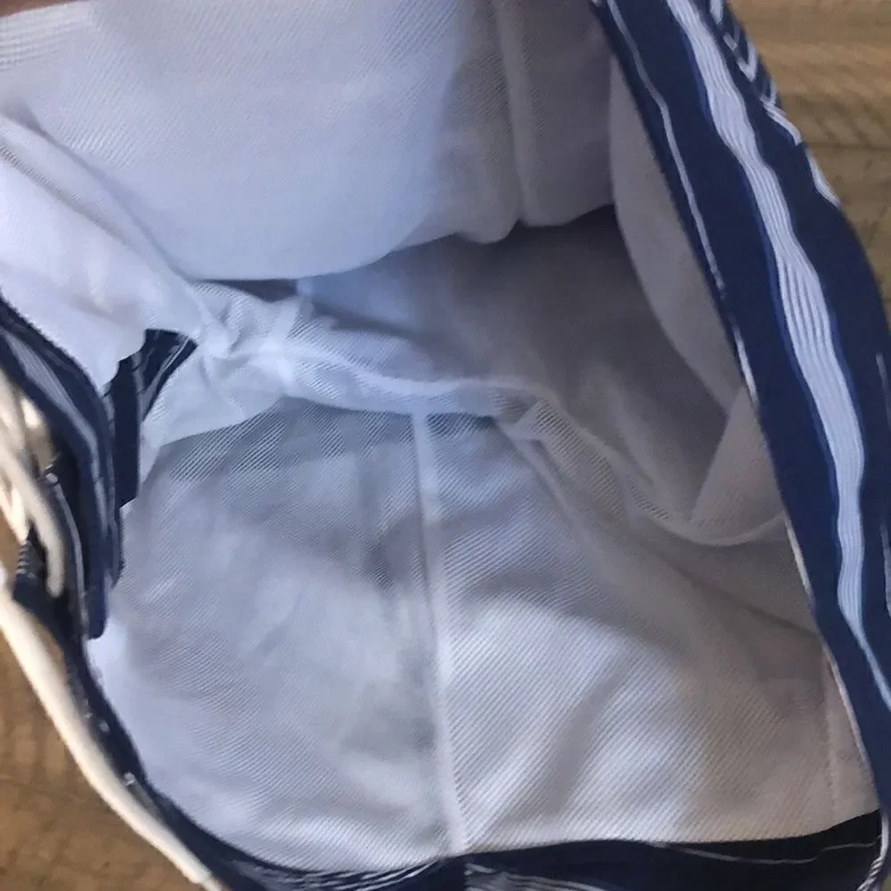 J Crew FlexwearSwimwear Trunks Secure Velcro Hip Pocket. Stretch. Lined.